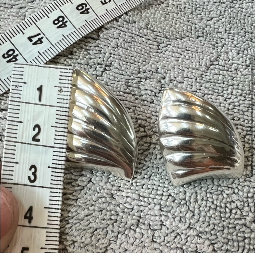 Designer Vintage Sterling Silver Taxco Mexico Fan Earrings - Picture 3 of 5